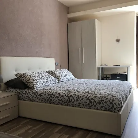 Cuorematto 住宿加早餐酒店 Poggiridenti